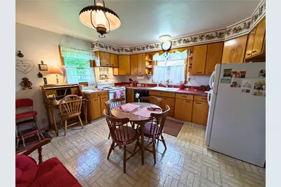 1398 S Center Street Ext, Pine Township, PA 16127 - Photo 9