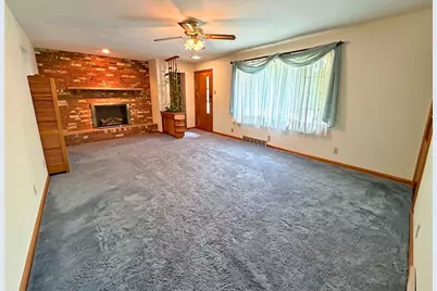 1398 S Center Street Ext, Pine Township, PA 16127 - Photo 7