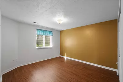 101 Victoria Dr, North Strabane, PA 15317 - Photo 11