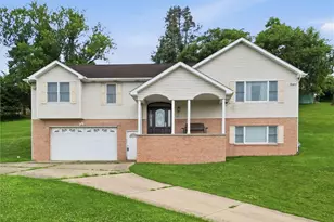 1105 Hazel St, South Park, PA 15236 - Photo 5