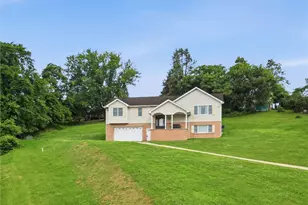 1105 Hazel St, South Park, PA 15236 - Photo 3