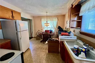 1707 Huron Ave, New Castle, PA 16101 - Photo 5