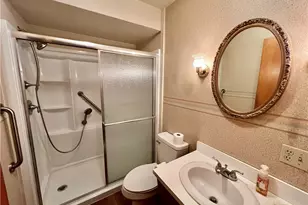 1707 Huron Ave, New Castle, PA 16101 - Photo 7