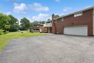 1177 St Vincent Dr, Monroeville, PA 15146 - Photo 33