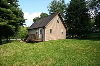 3142 Hills Church Rd, Murrysville, PA 15632 - Photo 9