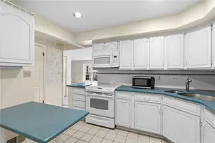 4677 Bayard St, Pittsburgh, PA 15213 - Photo 17