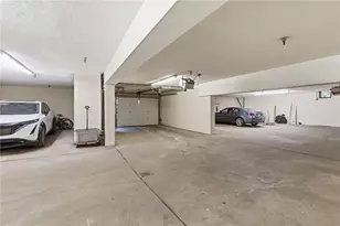 4677 Bayard St, Pittsburgh, PA 15213 - Photo 33
