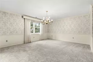 4677 Bayard St, Pittsburgh, PA 15213 - Photo 5