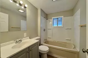 594 E Madison St, Rochester, PA 15074 - Photo 13