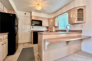 3 Kyle Ave, Fairchance, PA 15436 - Photo 9