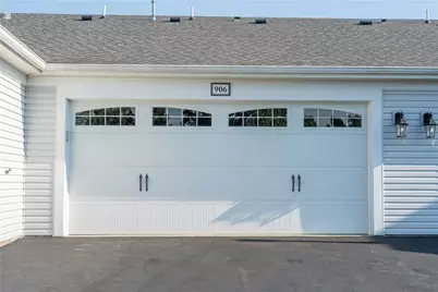 906 Spring Valley Dr, Cranberry Township, PA 16063 - Photo 3