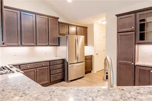 906 Spring Valley Dr, Cranberry Township, PA 16063 - Photo 13