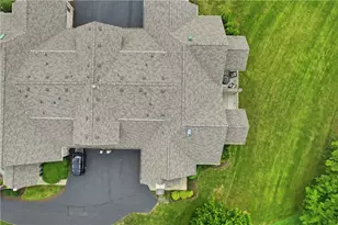 403 Cherry Hill Dr, Collier Township, PA 15142 - Photo 43