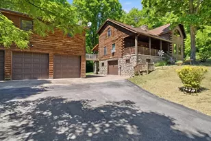 1826 Toms Run Rd, Holbrook, PA 15341 - Photo 1