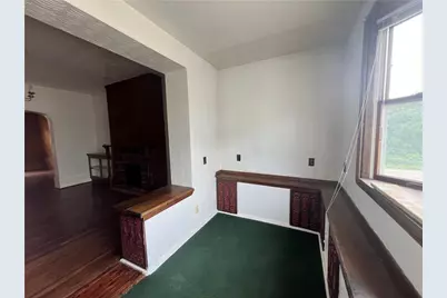 114 Hampton St, Wall Boro, PA 15148 - Photo 7