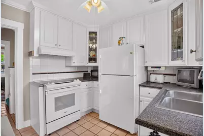 246 Hazel Drive, Pittsburgh, PA 15228 - Photo 13