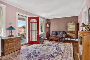 246 Hazel Dr, Pittsburgh, PA 15228 - Photo 9