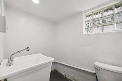 553 Farnsworth, Clairton, PA 15025 - Photo 17