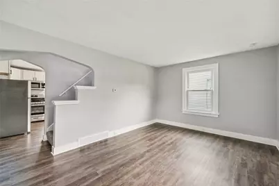 553 Farnsworth, Clairton, PA 15025 - Photo 3