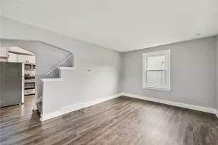 553 Farnsworth, Clairton, PA 15025 - Photo 3