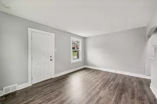 553 Farnsworth, Clairton, PA 15025 - Photo 5