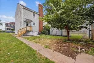 553 Farnsworth, Clairton, PA 15025 - Photo 23