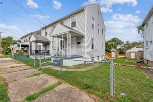 553 Farnsworth, Clairton, PA 15025 - Photo 21