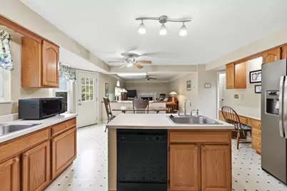 3602 Windsor Ct, Indiana Township, PA 15238 - Photo 9