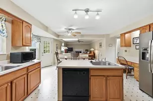 3602 Windsor Ct, Indiana Township, PA 15238 - Photo 9