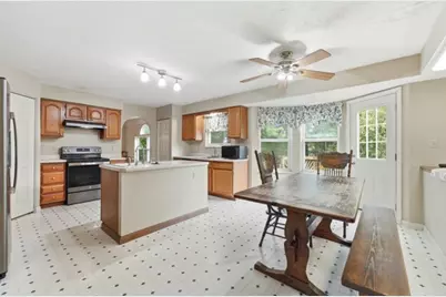3602 Windsor Ct, Indiana Township, PA 15238 - Photo 15