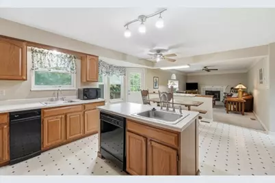 3602 Windsor Ct, Indiana Township, PA 15238 - Photo 13