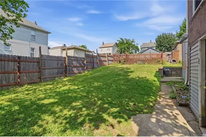 2715 Cleveland St, McKeesport, PA 15132 - Photo 23