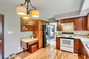 4870 E Willock Rd, Pittsburgh, PA 15227 - Photo 15