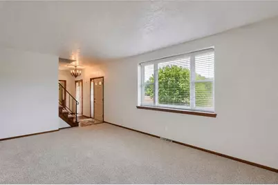 4870 E Willock Rd, Pittsburgh, PA 15227 - Photo 7