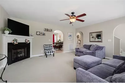 135 Cole Ct, Jackson Township, PA 16037 - Photo 5