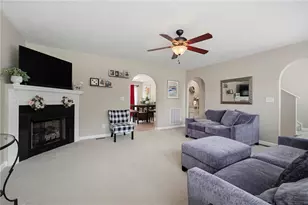 135 Cole Ct, Jackson Township, PA 16037 - Photo 5