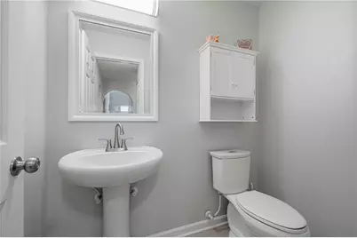 135 Cole Court, Jackson Township, PA 16037 - Photo 13