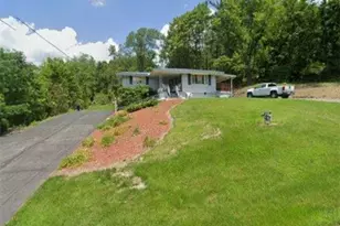4013 Ridgemont Dr, Richland, PA 15044 - Photo 3