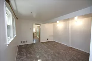 2610 Oakhill Dr, South Park, PA 15129 - Photo 5