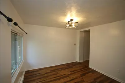 2610 Oakhill Drive, South Park, PA 15129 - Photo 7