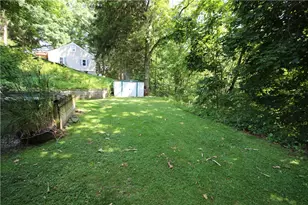 2610 Oakhill Dr, South Park, PA 15129 - Photo 33