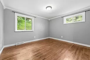 133 Phyllis Dr, Pittsburgh, PA 15235 - Photo 13