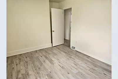 6098 Kennedy Ave, Export, PA 15632 - Photo 11