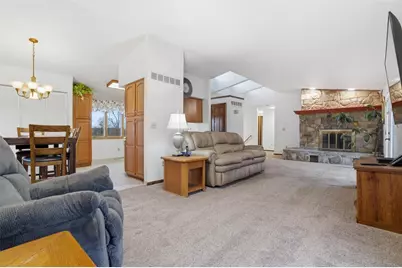 537 Lebanon School Rd, Rostraver, PA 15012 - Photo 5