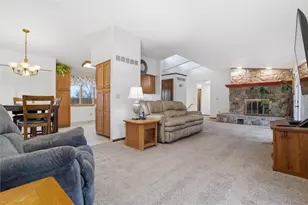 537 Lebanon School Rd, Rostraver, PA 15012 - Photo 5