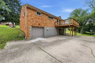 516 Long Dr, Pittsburgh, PA 15241 - Photo 11