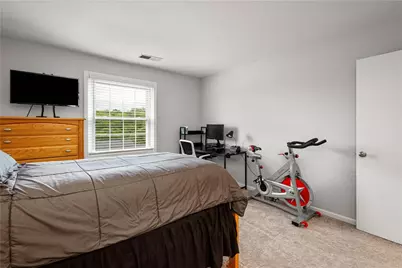 1010 Margarite #G, Scott Township, PA 15216 - Photo 25