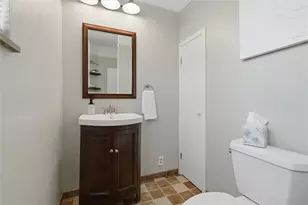 1017 E Beau St, South Strabane, PA 15301 - Photo 25