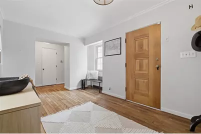 1017 E Beau St, South Strabane, PA 15301 - Photo 5