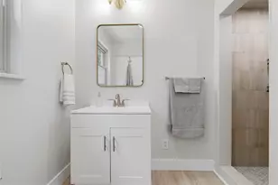 1017 E Beau St, South Strabane, PA 15301 - Photo 29